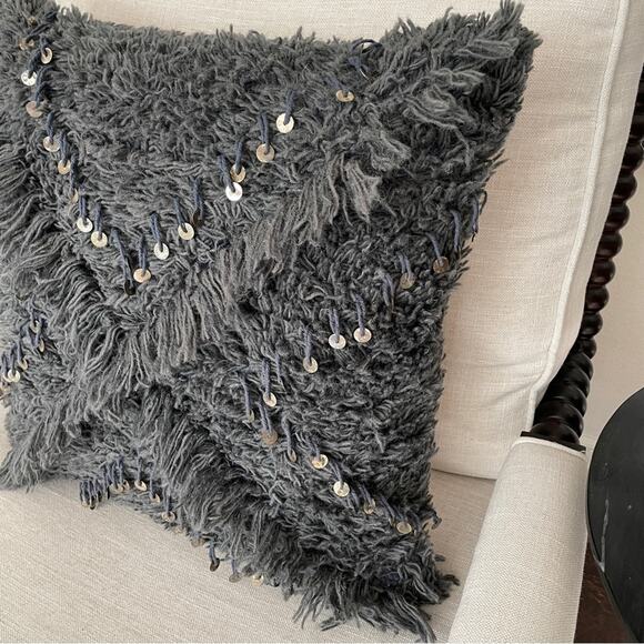 Pottery Barn Moroccan Wedding Blanket Pillow with Down Insert 20 x 20” Bohemian - Picture 5 of 11